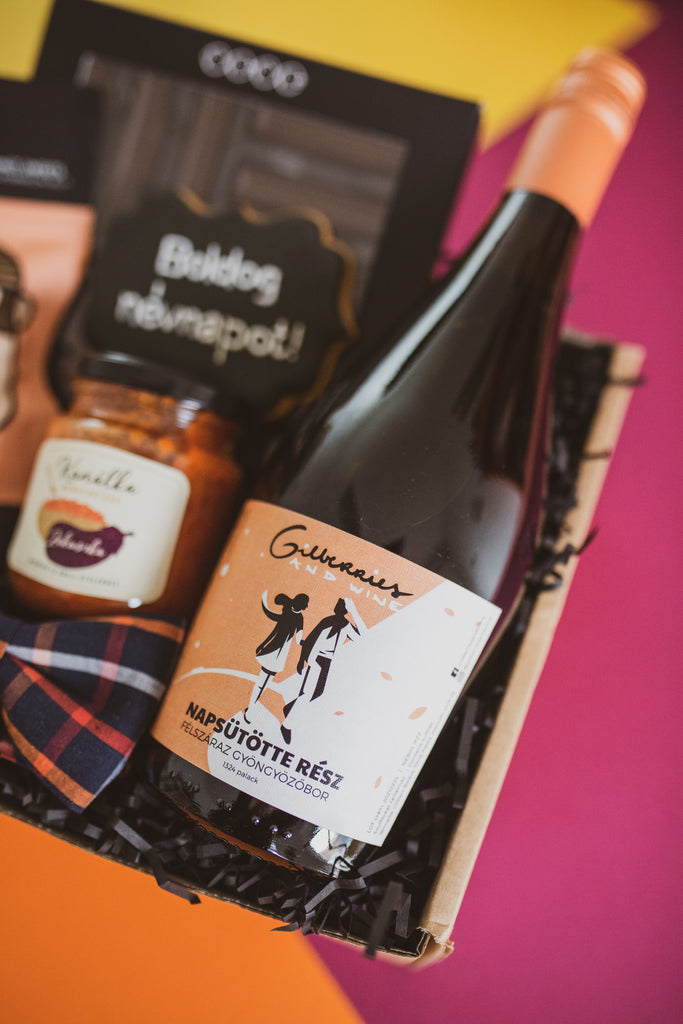 egyedi_ajándékdoboz_kézműves