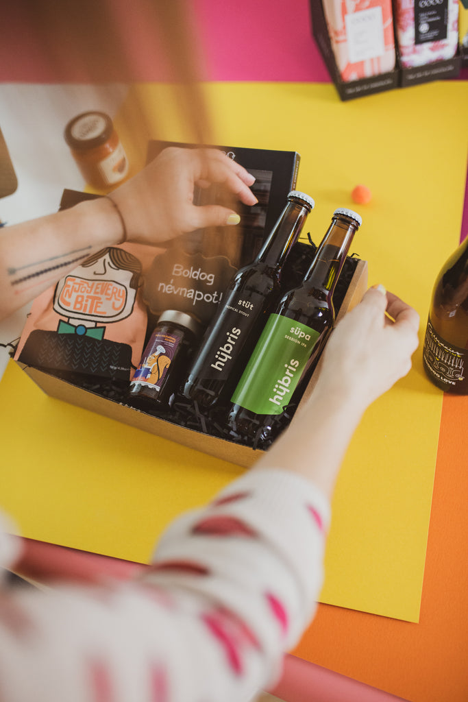 egyedi_ajándékdoboz_kézműves